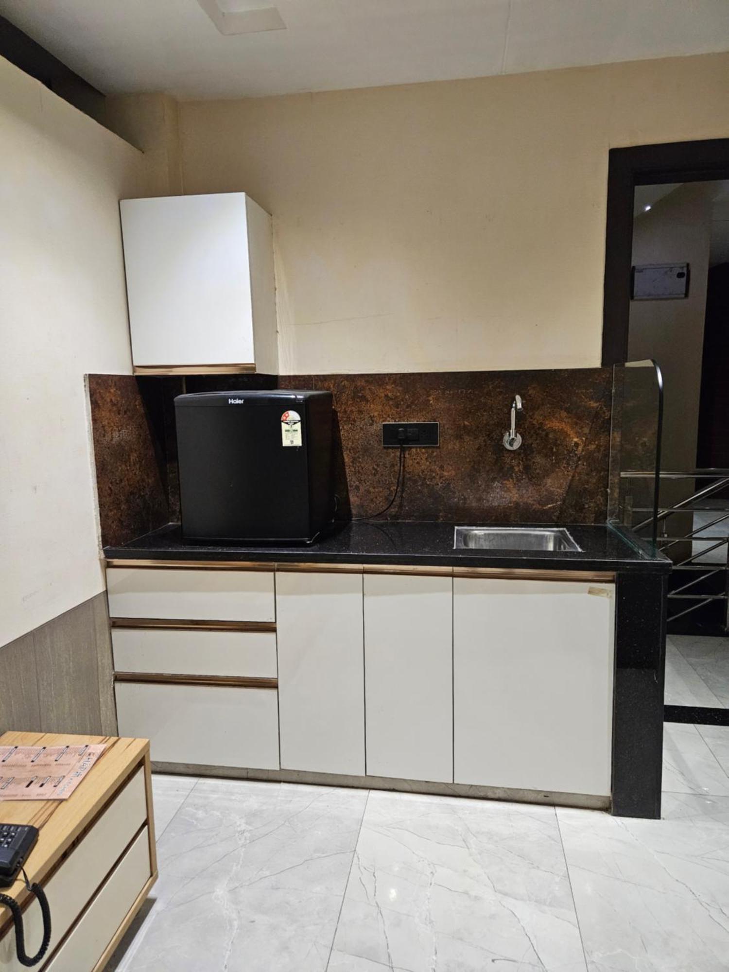 Stayez Studio Apartments Indore Exterior foto