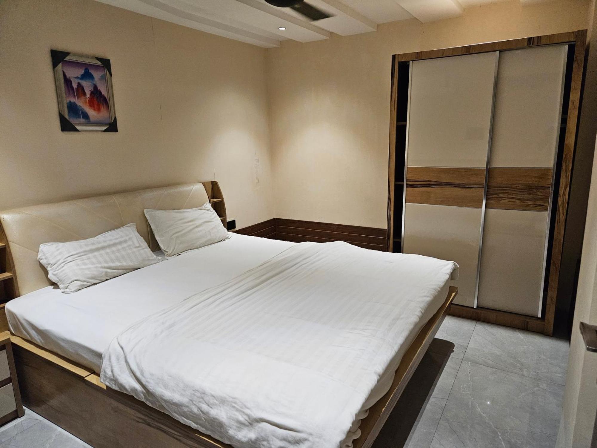 Stayez Studio Apartments Indore Exterior foto