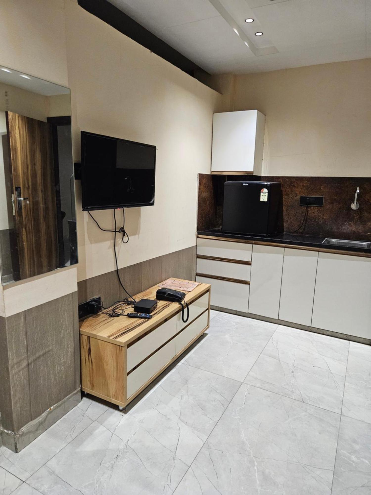 Stayez Studio Apartments Indore Exterior foto