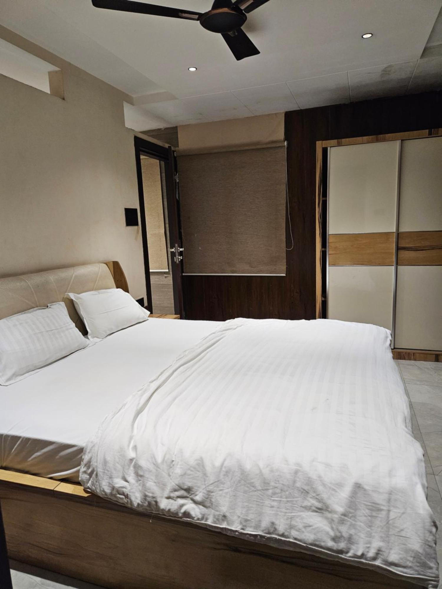 Stayez Studio Apartments Indore Exterior foto